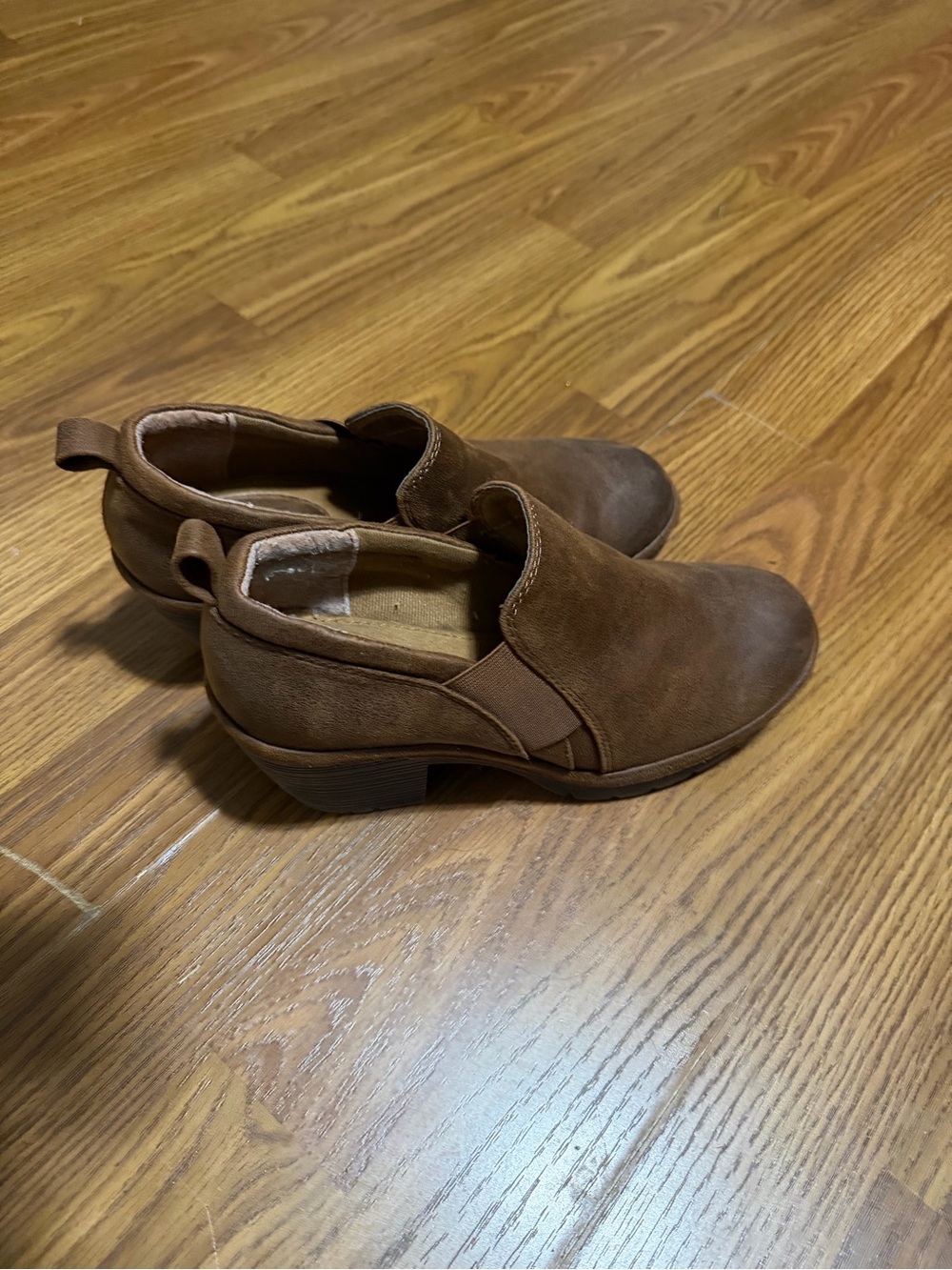 Eurosoft Temira by Sofft clog brown leather ankle booties size 7